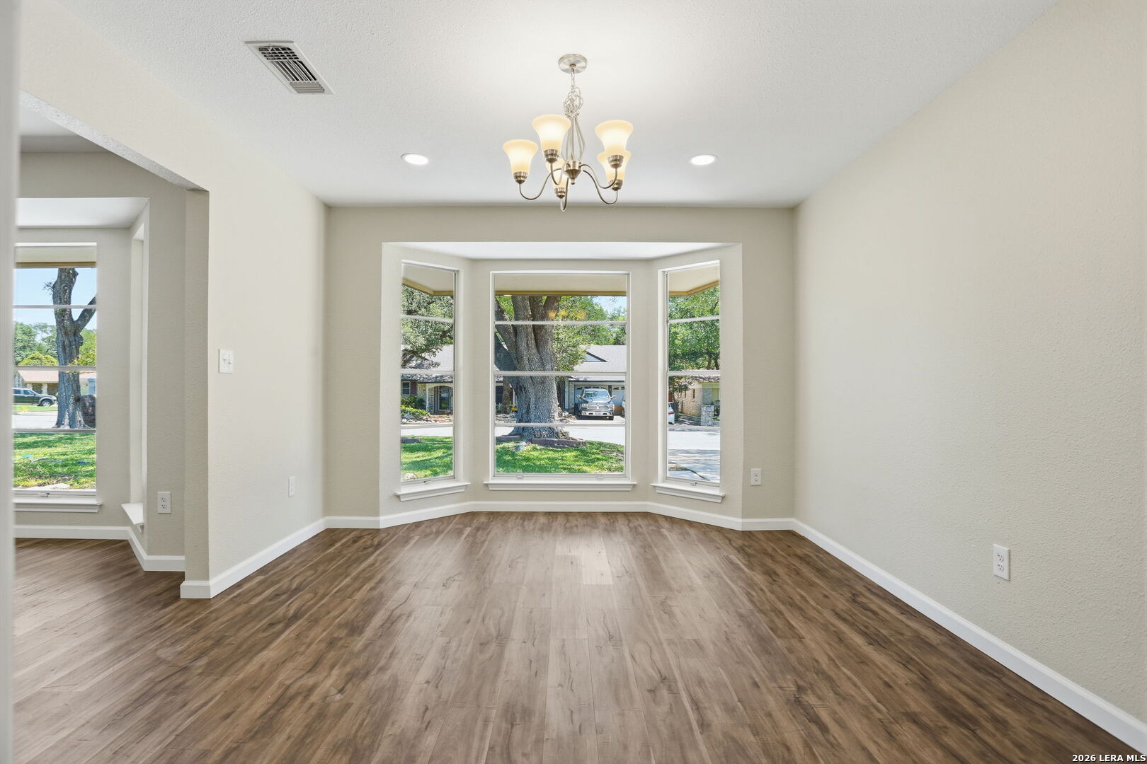 229 Sherri Drive Universal City TX 78148