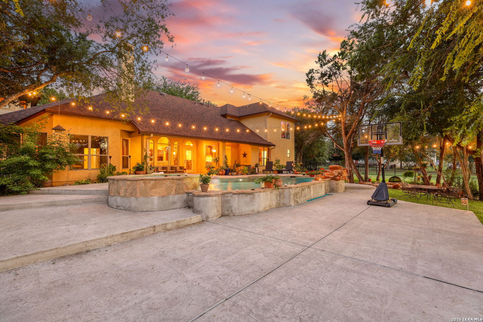 8803 Tuscan Hills Drive San Antonio TX 78266