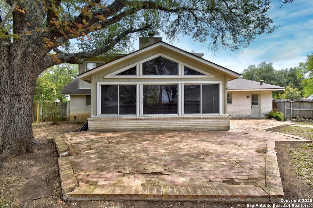 5801 Windvale Drive Windcrest TX 78239