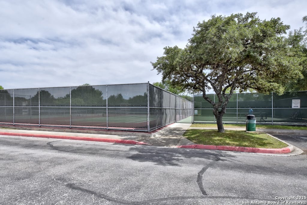 5801 Windvale Drive Windcrest TX 78239