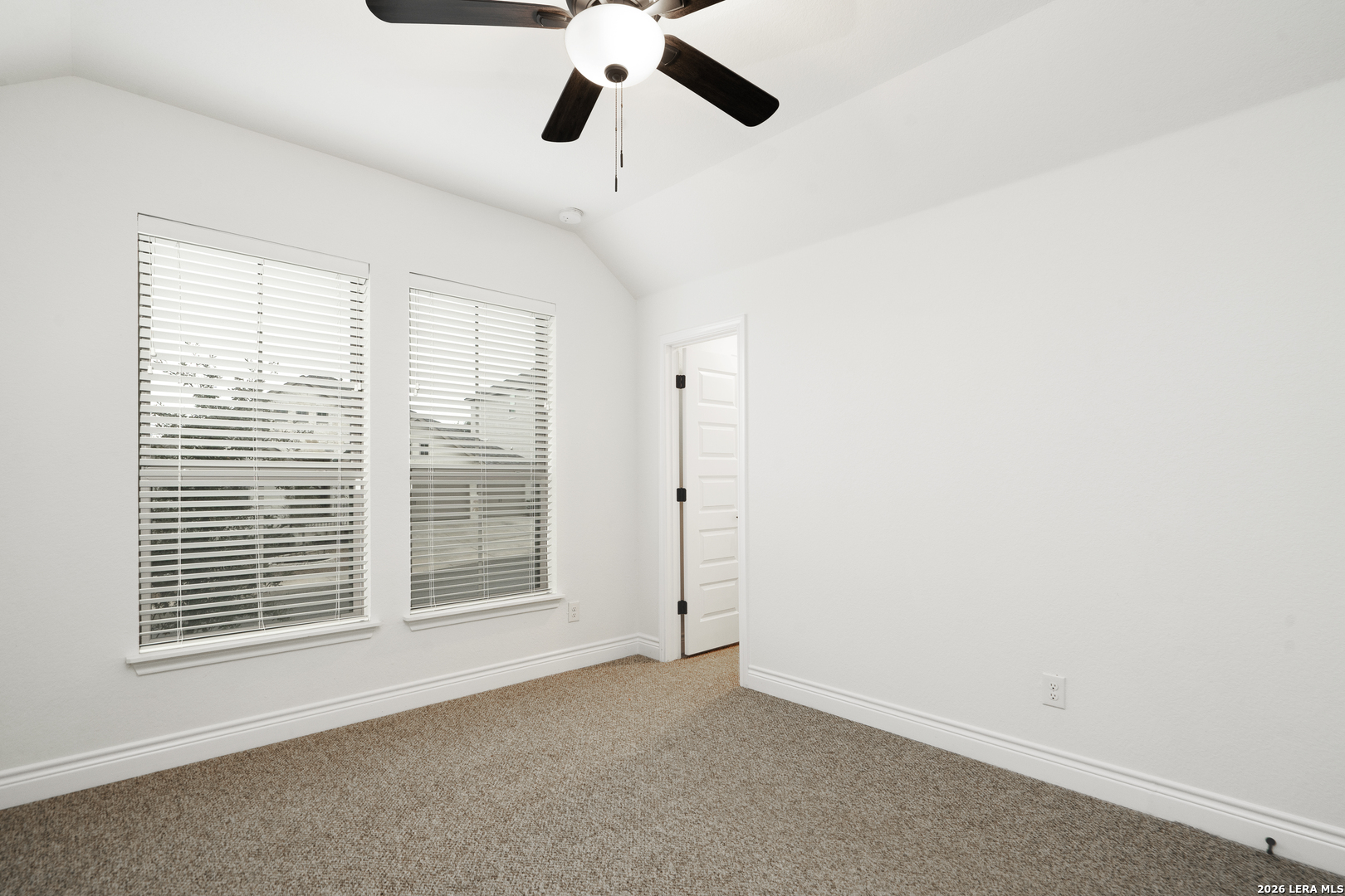 9015 Raven Pointe San Antonio TX 78255