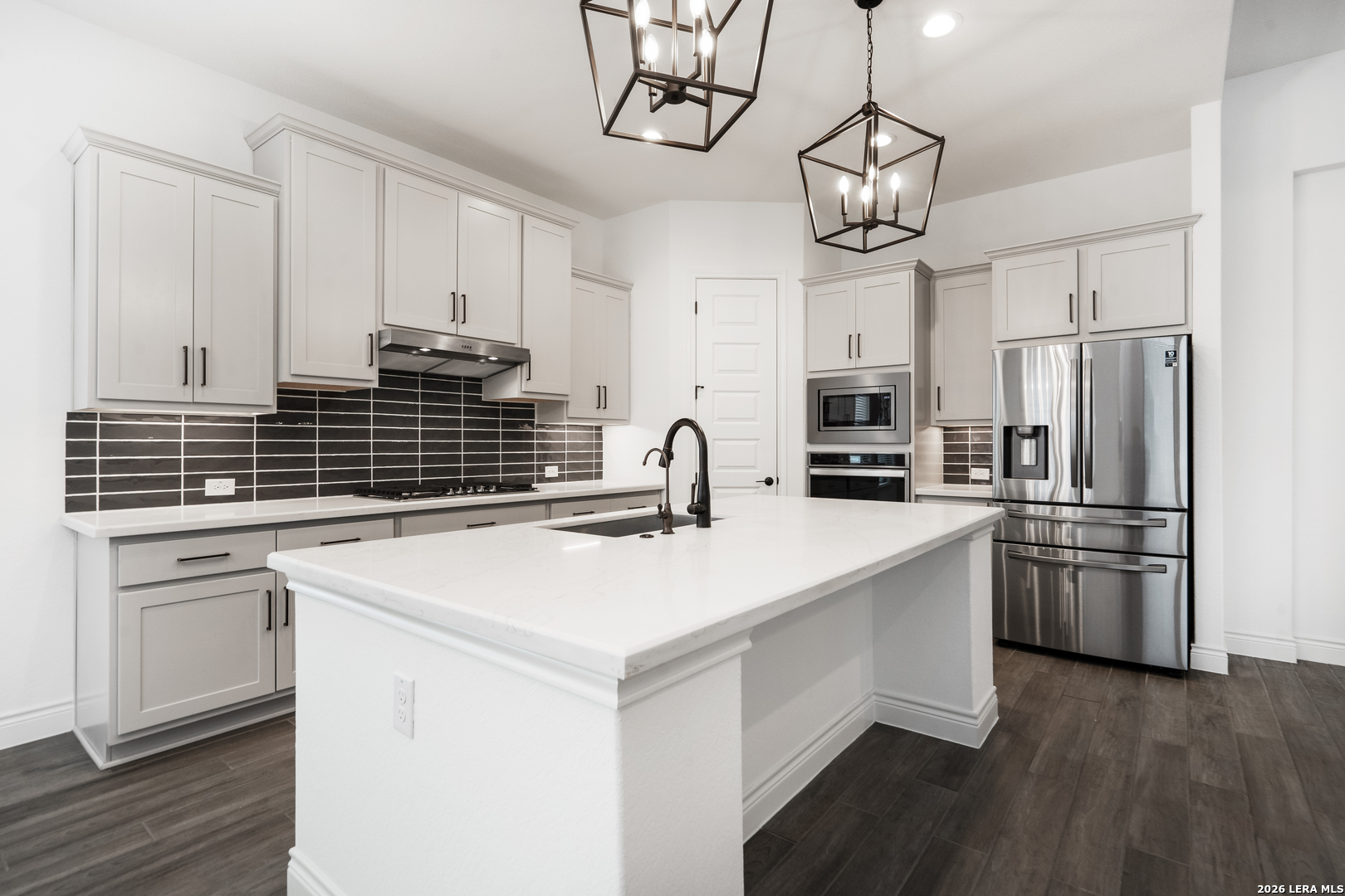 9015 Raven Pointe San Antonio TX 78255