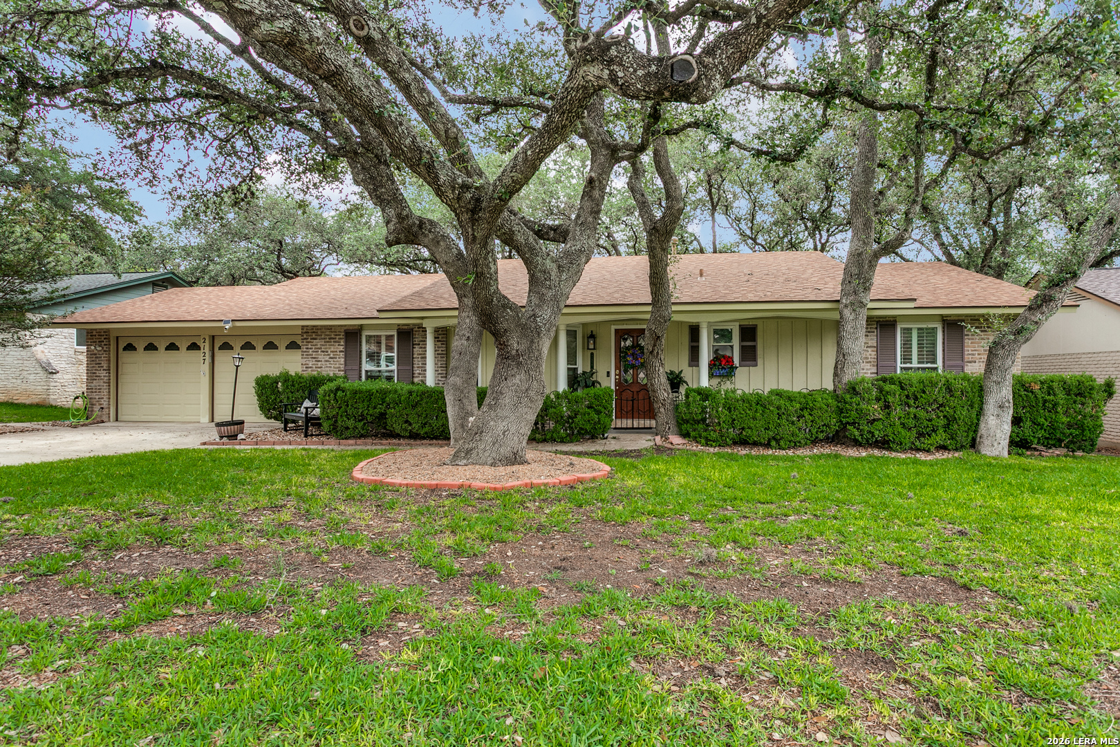 2127 Oak Wild Street San Antonio TX 78232