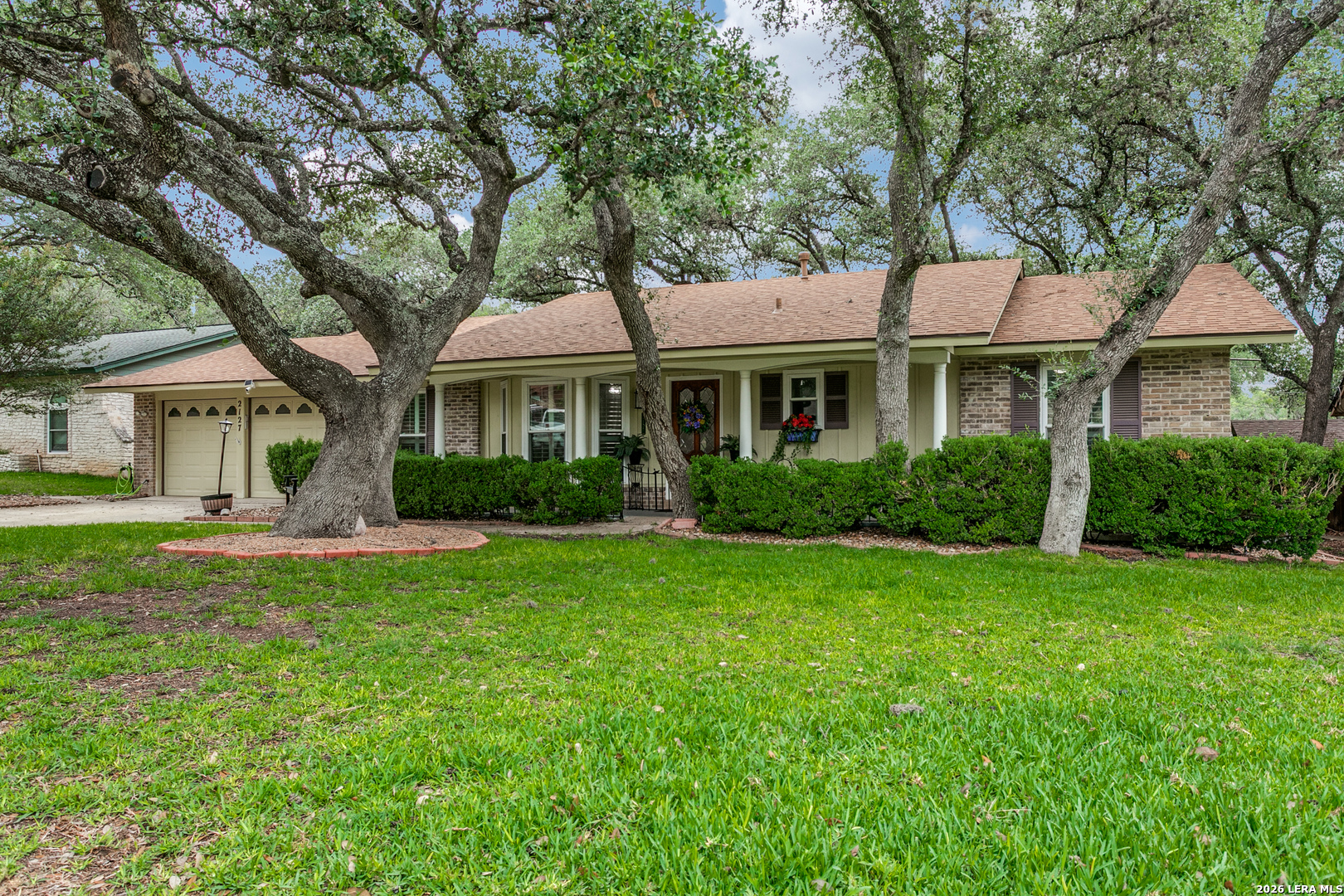 2127 Oak Wild Street San Antonio TX 78232