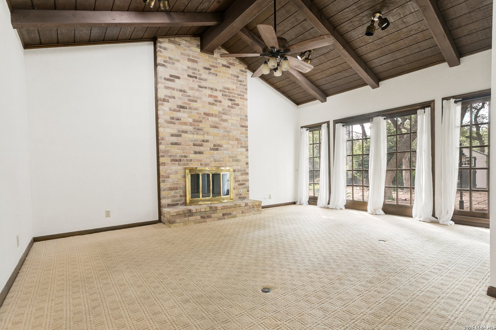 2127 Oak Wild Street San Antonio TX 78232