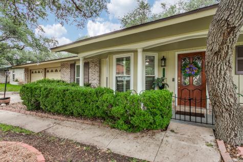 2127 Oak Wild Street San Antonio TX 78232