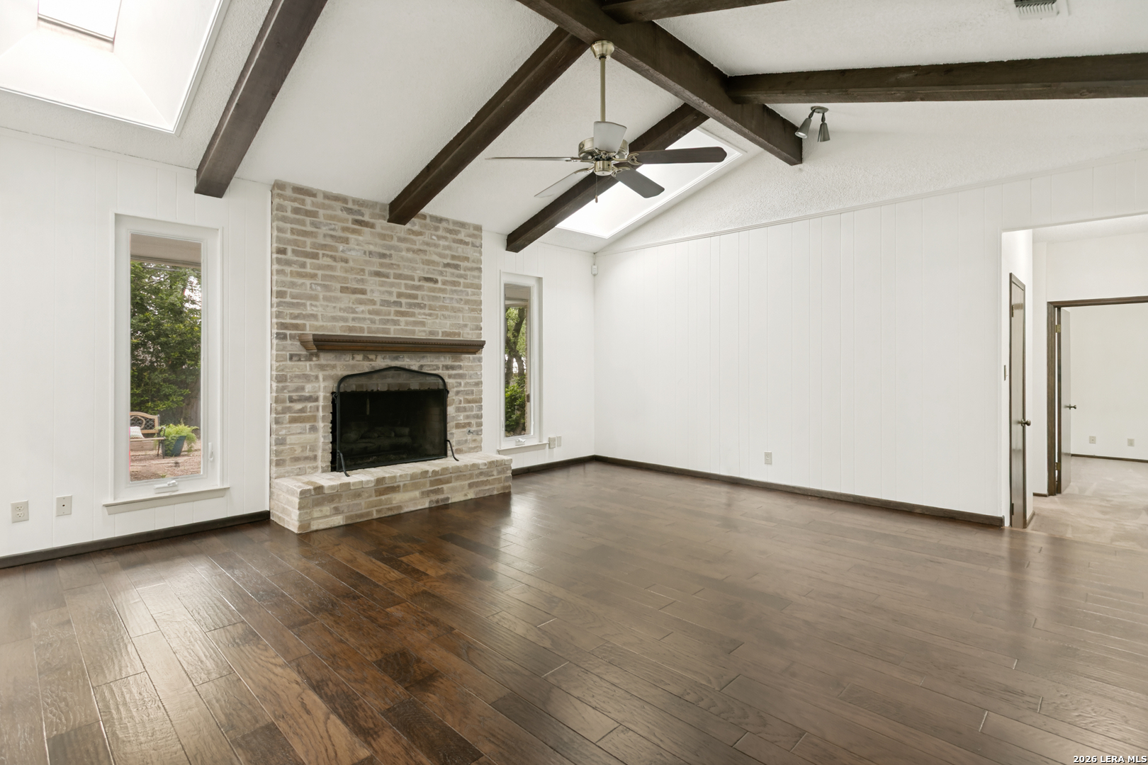 2127 Oak Wild Street San Antonio TX 78232