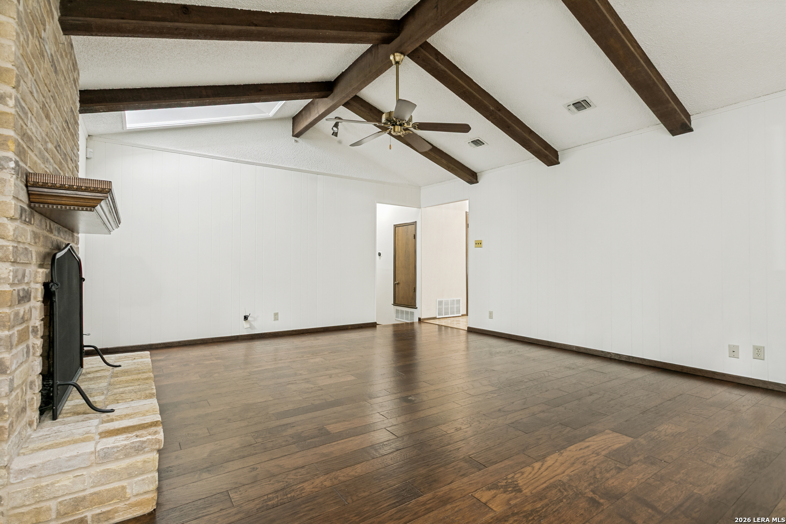 2127 Oak Wild Street San Antonio TX 78232