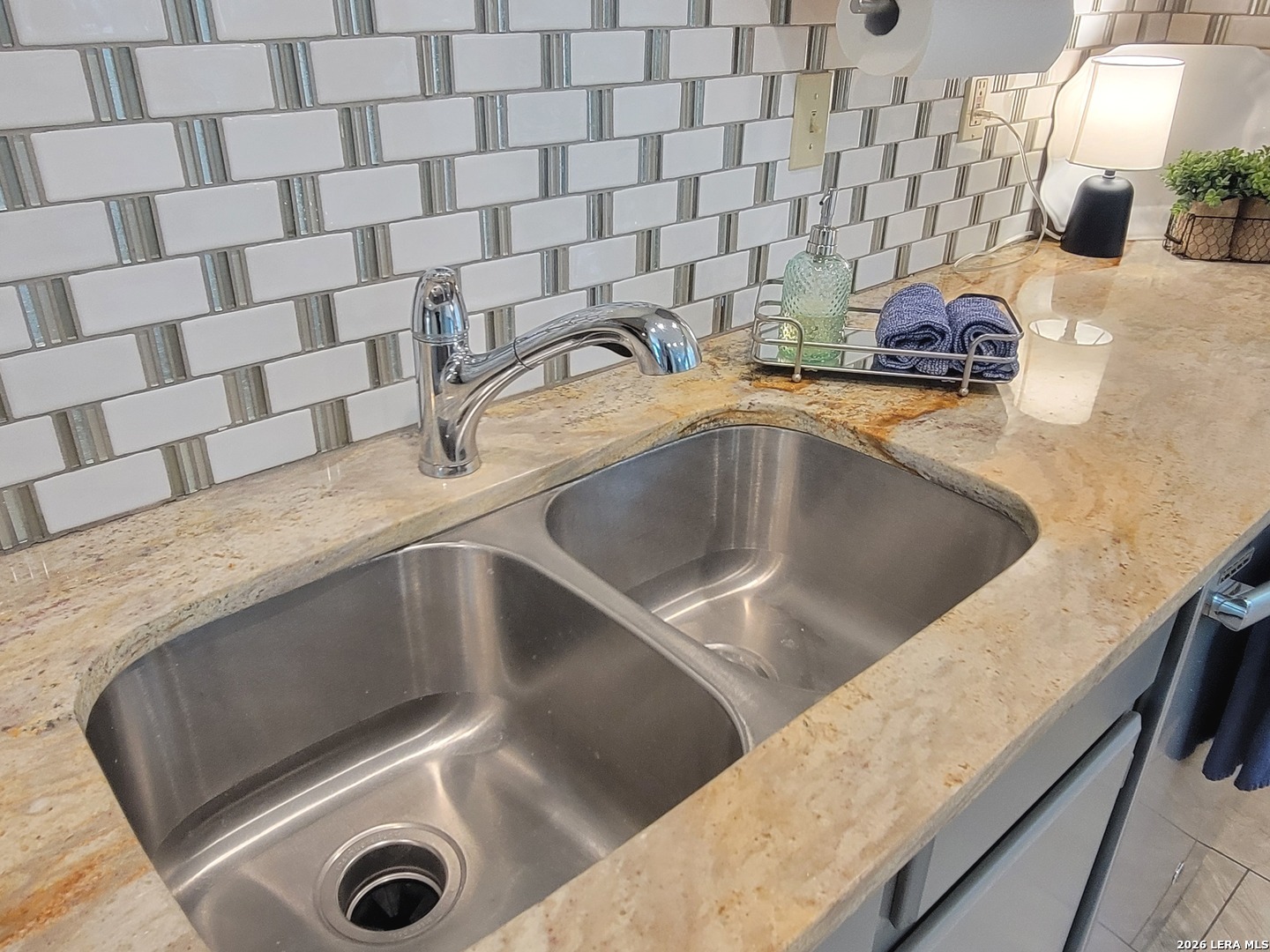 4607 Camas San Antonio TX 78247