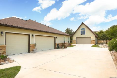 1208 Decanter Drive New Braunfels TX 78132