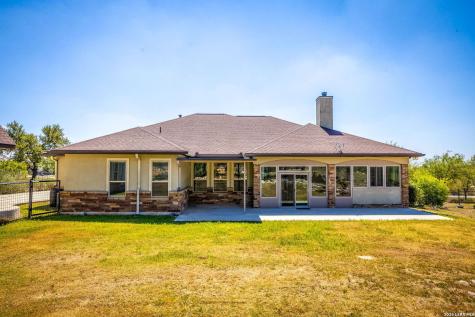 1208 Decanter Drive New Braunfels TX 78132