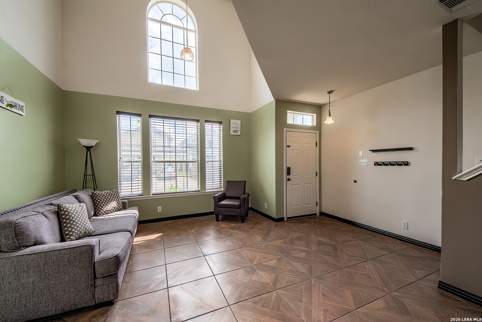 2715 Crown Hollow San Antonio TX 78251