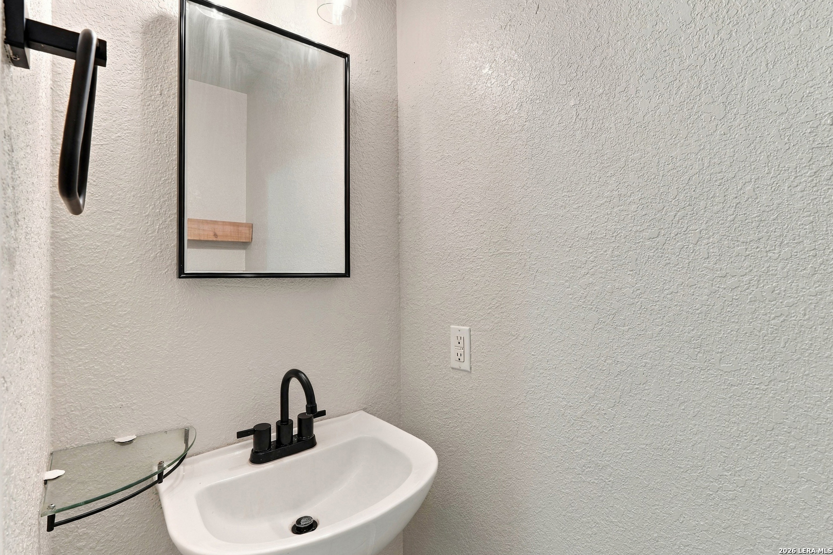 7742 Braun Bend San Antonio TX 78250