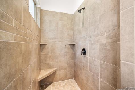 2885 Rock Barn Drive E Kerrville TX 78028