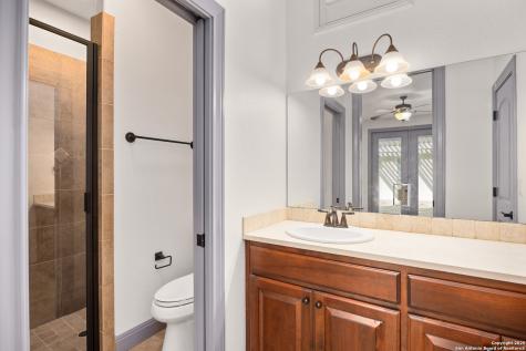2885 Rock Barn Drive E Kerrville TX 78028