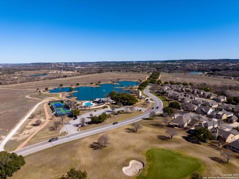 2885 Rock Barn Drive E Kerrville TX 78028