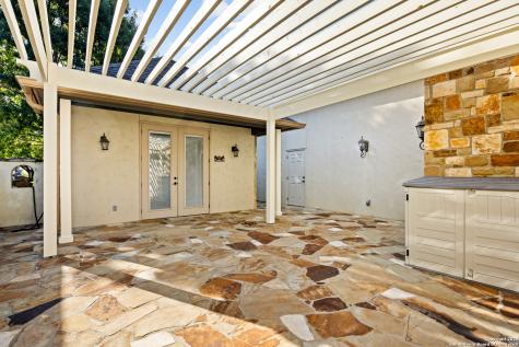 2885 Rock Barn Drive E Kerrville TX 78028