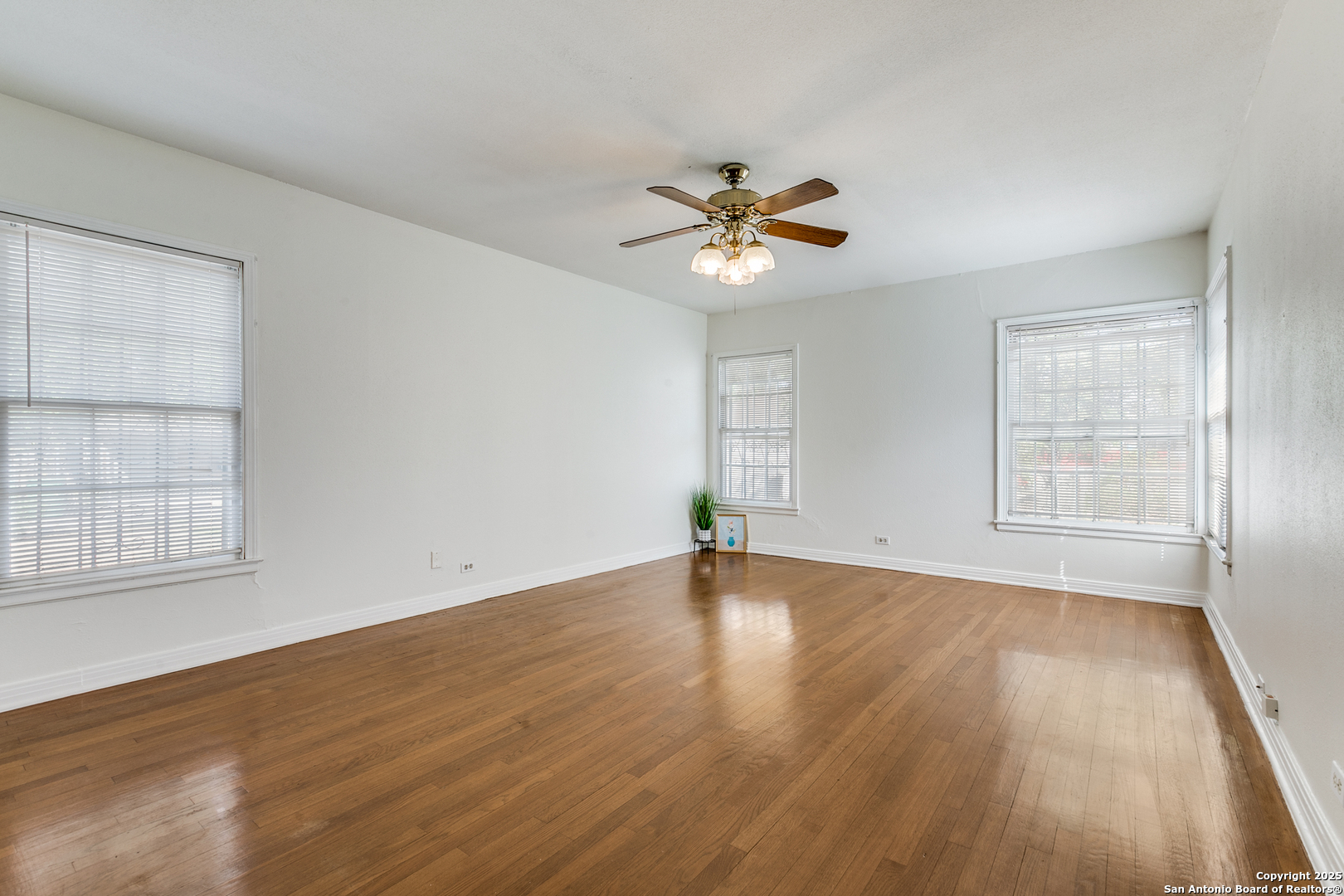 2301 W Mulberry Avenue San Antonio TX 78201