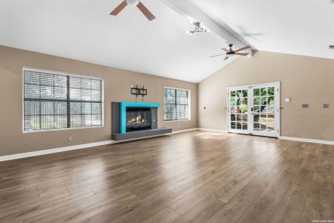 26042 Cypress Oaks San Antonio TX 78255