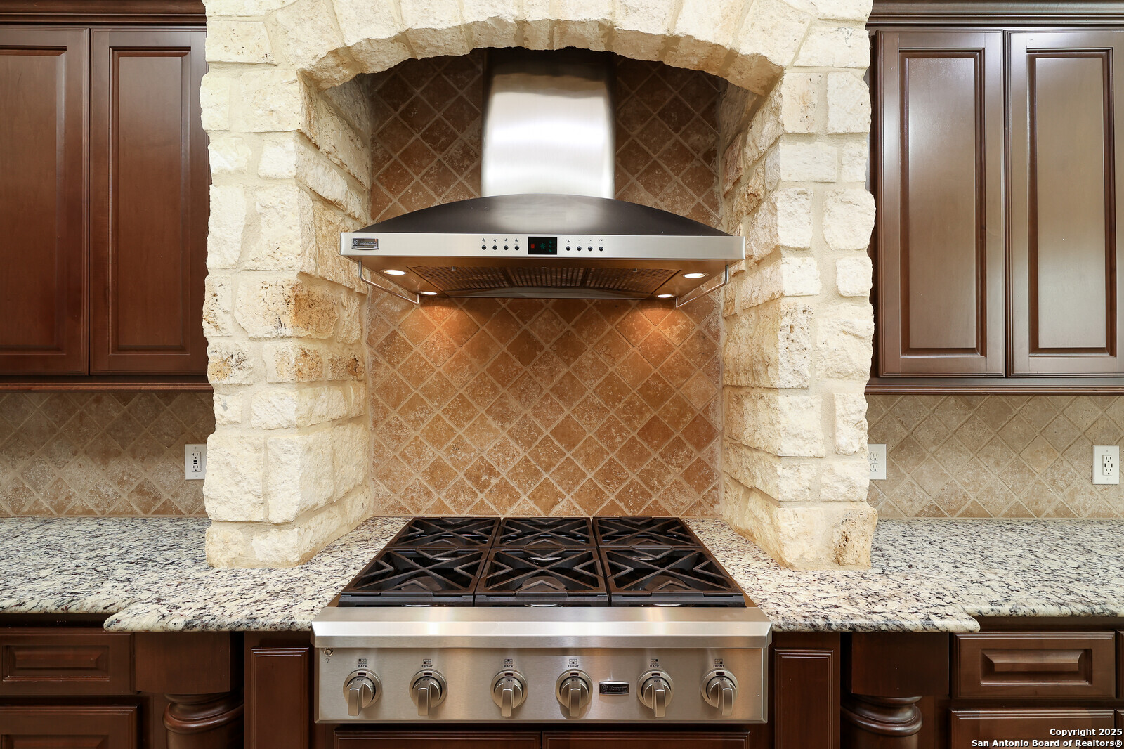9610 Ninas Court San Antonio TX 78254