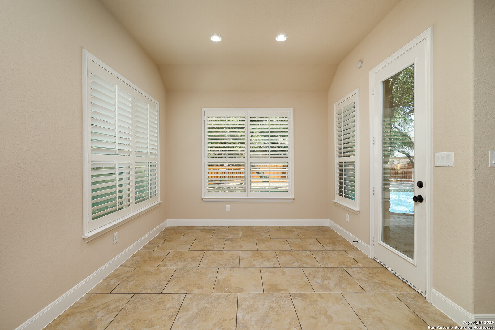 9610 Ninas Court San Antonio TX 78254