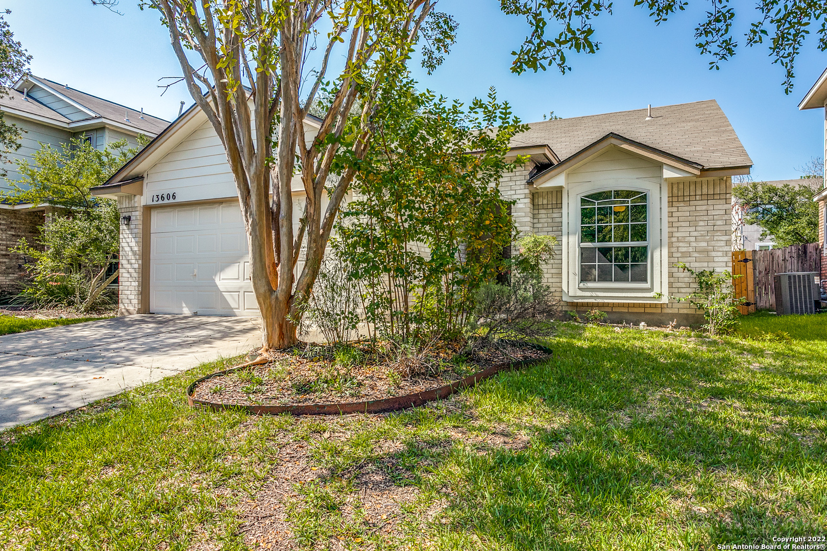 13606 Bridgeview San Antonio TX 78247
