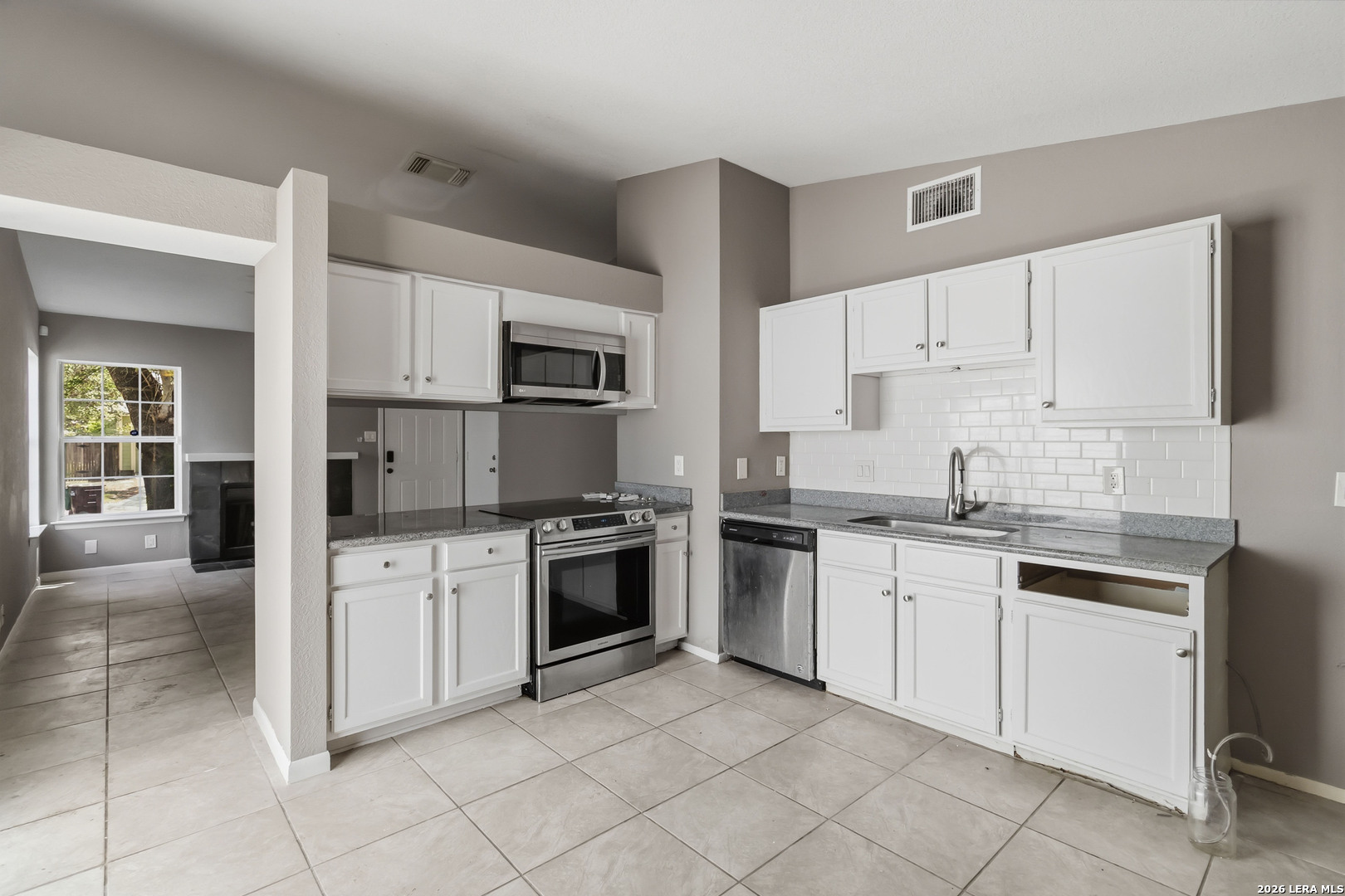 2823 Cherry Field Drive San Antonio TX 78245