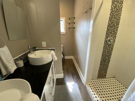 231 E Carolina Street San Antonio TX 78210