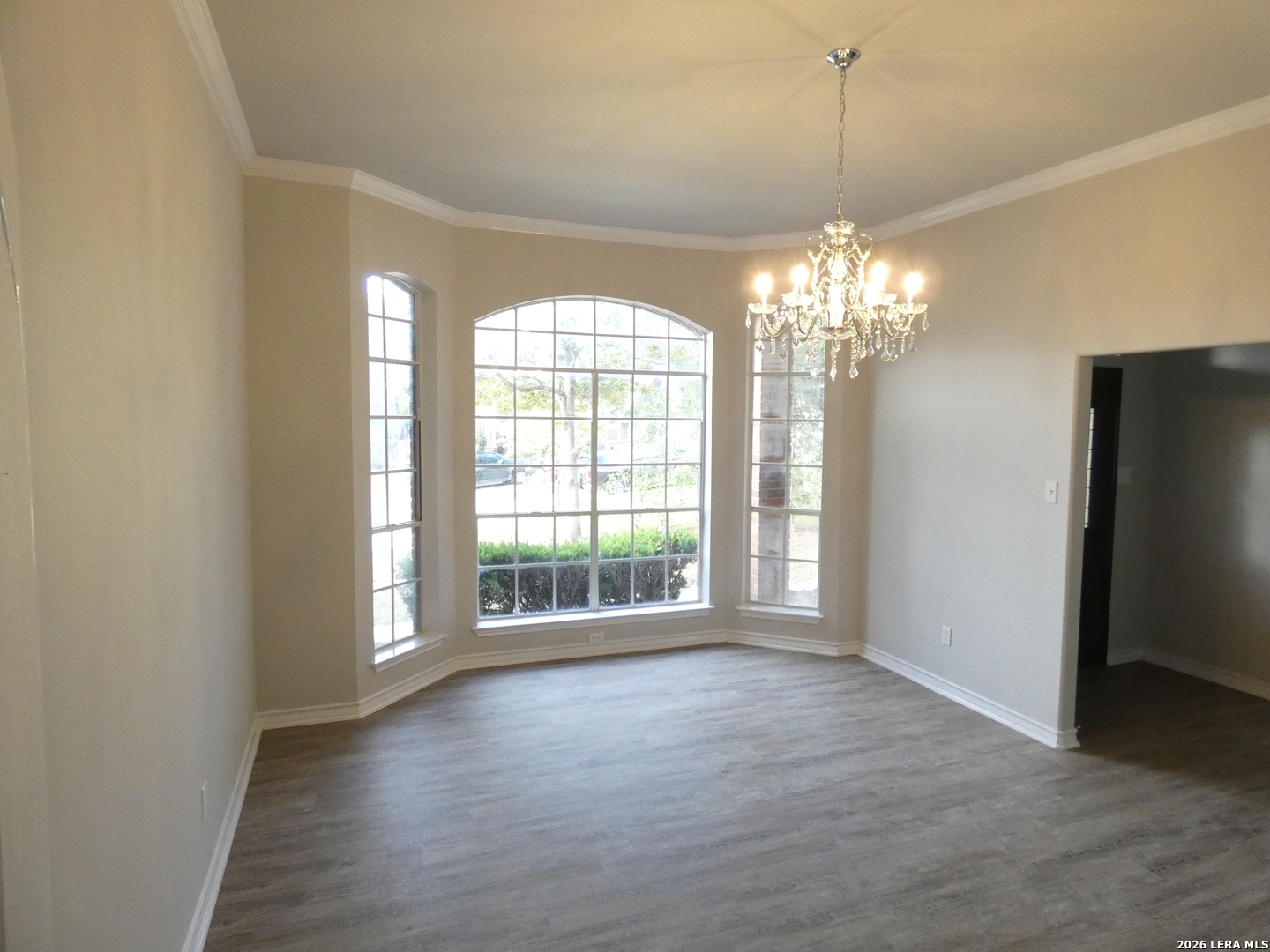 8823 Shady Valley San Antonio TX 78254