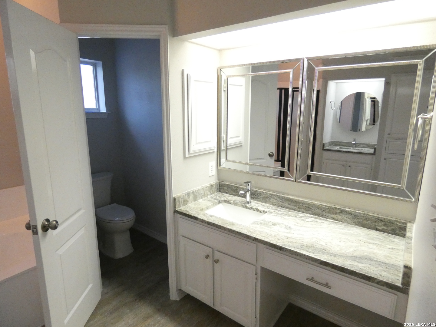 8823 Shady Valley San Antonio TX 78254