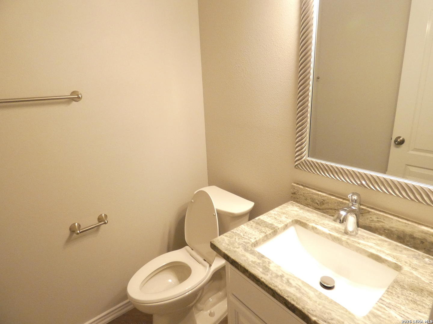 8823 Shady Valley San Antonio TX 78254