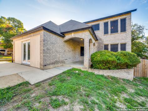 1806 Highland Mist Lane San Antonio TX 78251
