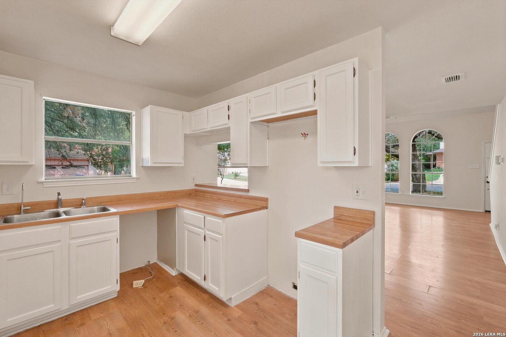 8074 Misty Canyon San Antonio TX 78250