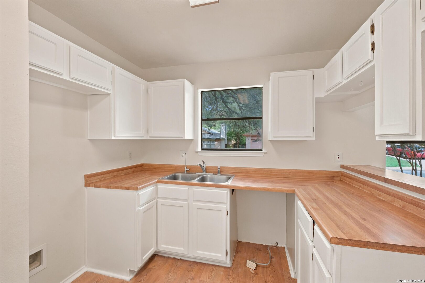 8074 Misty Canyon San Antonio TX 78250