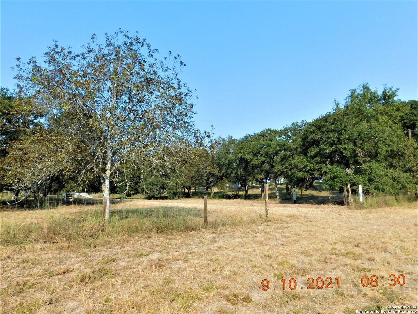 221 Trails End La Vernia TX 78121
