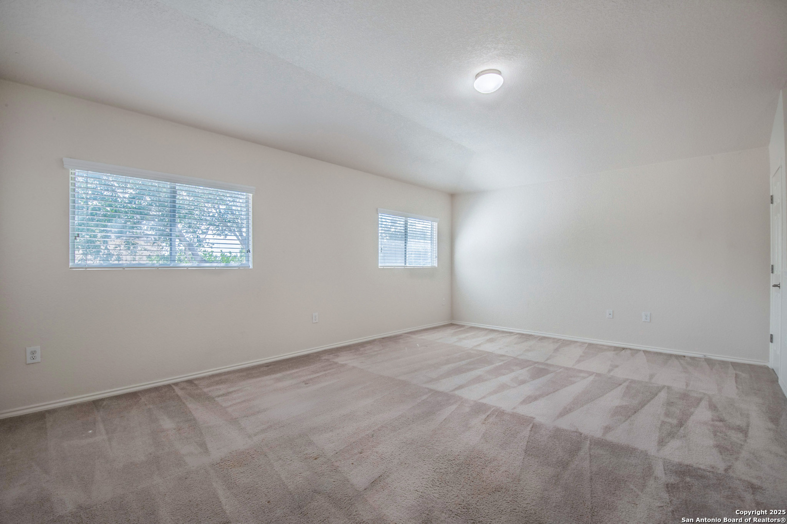 634 Kate Schenck San Antonio TX 78223