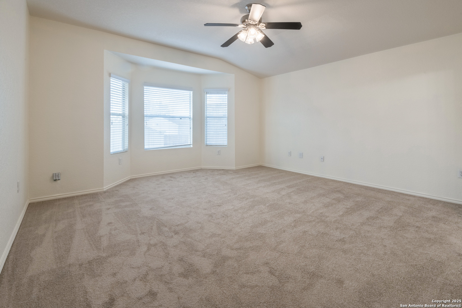634 Kate Schenck San Antonio TX 78223