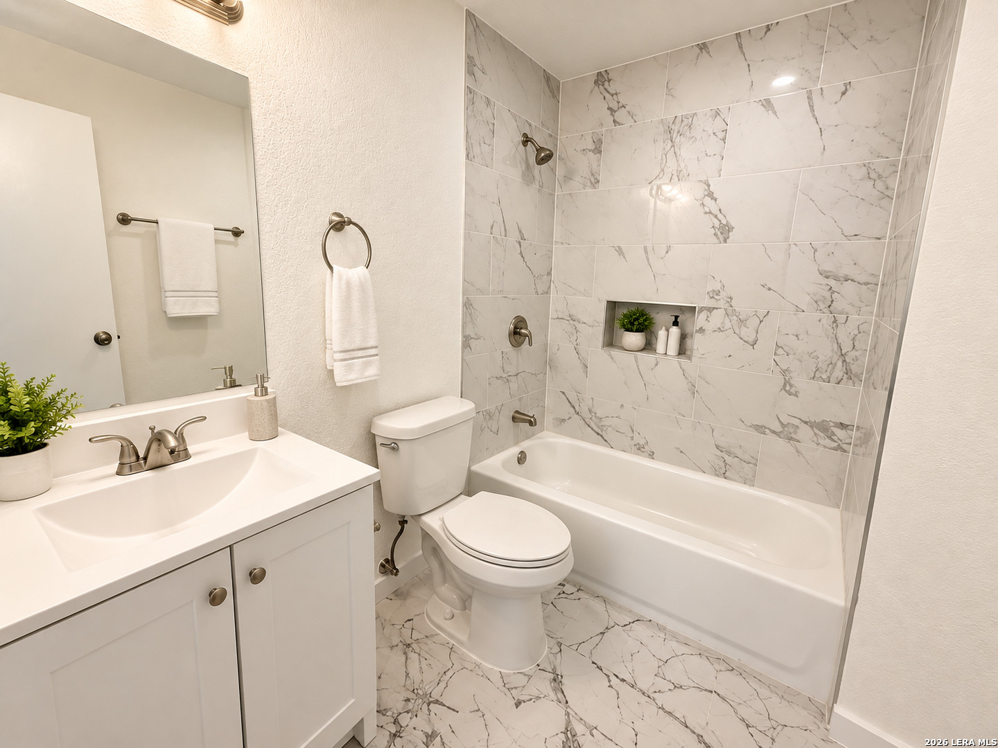 3713 Candlebluff Drive San Antonio TX 78244