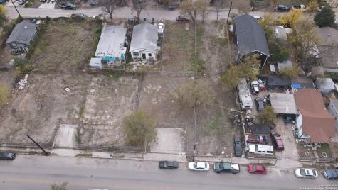 2208 W Poplar #2 San Antonio TX 78207