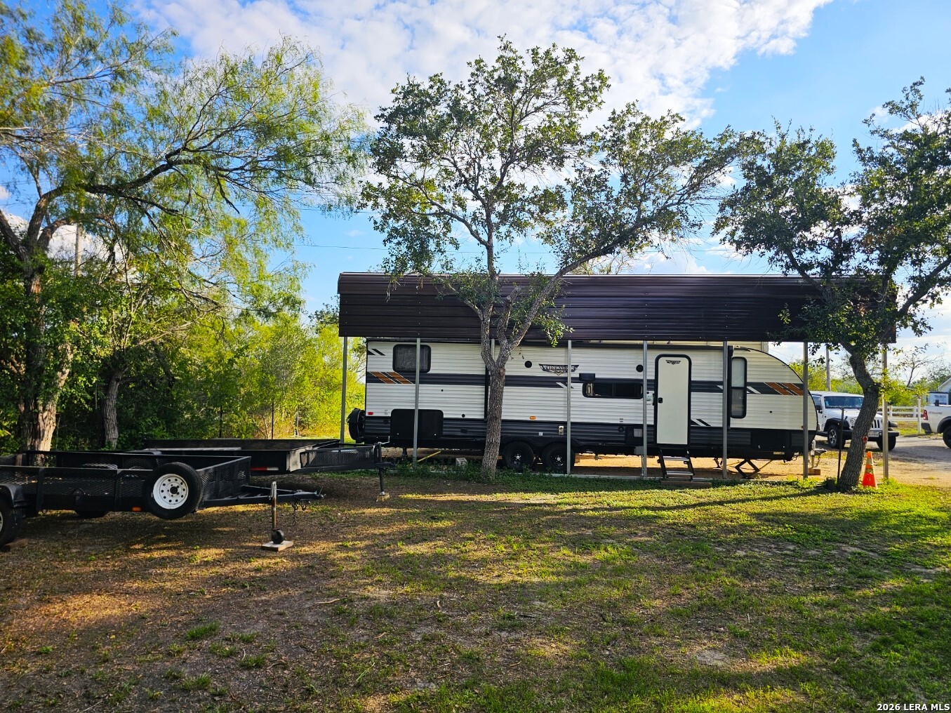 1024 Fm 1145 Kenedy TX 78119
