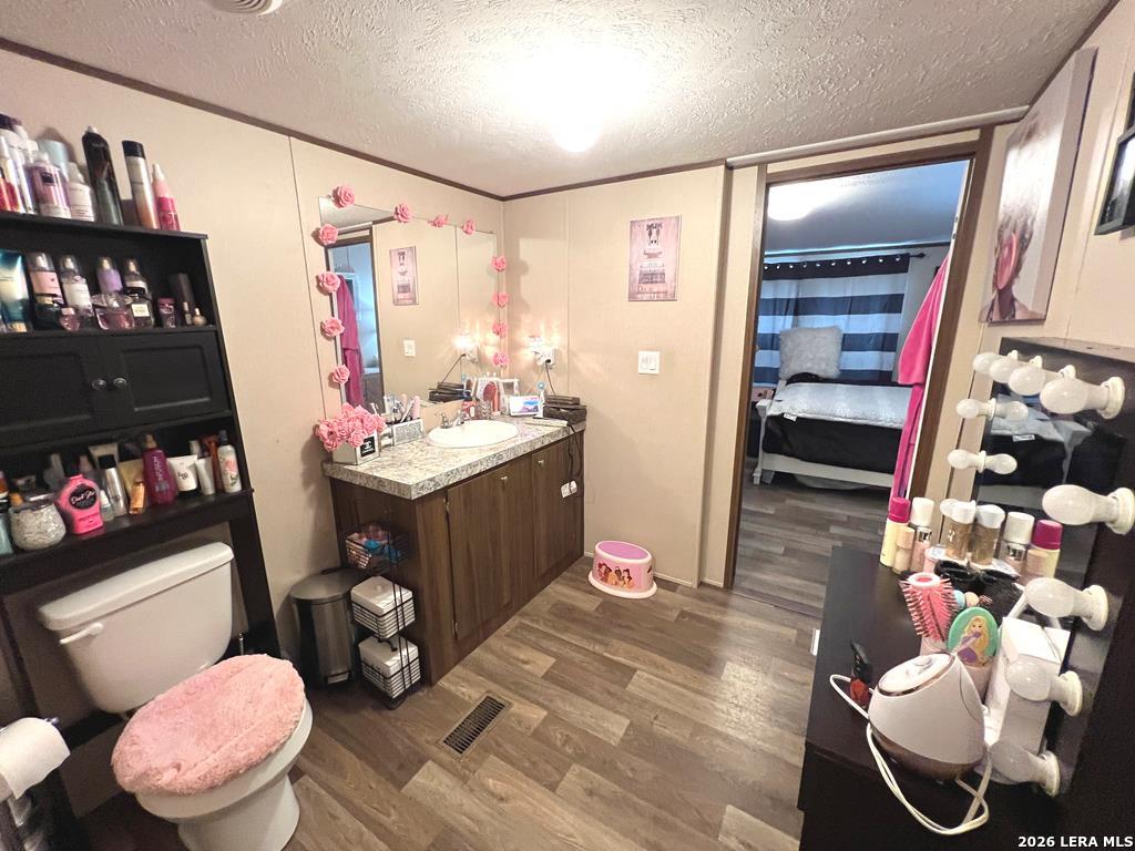 138 N Third Street Harper TX 78631