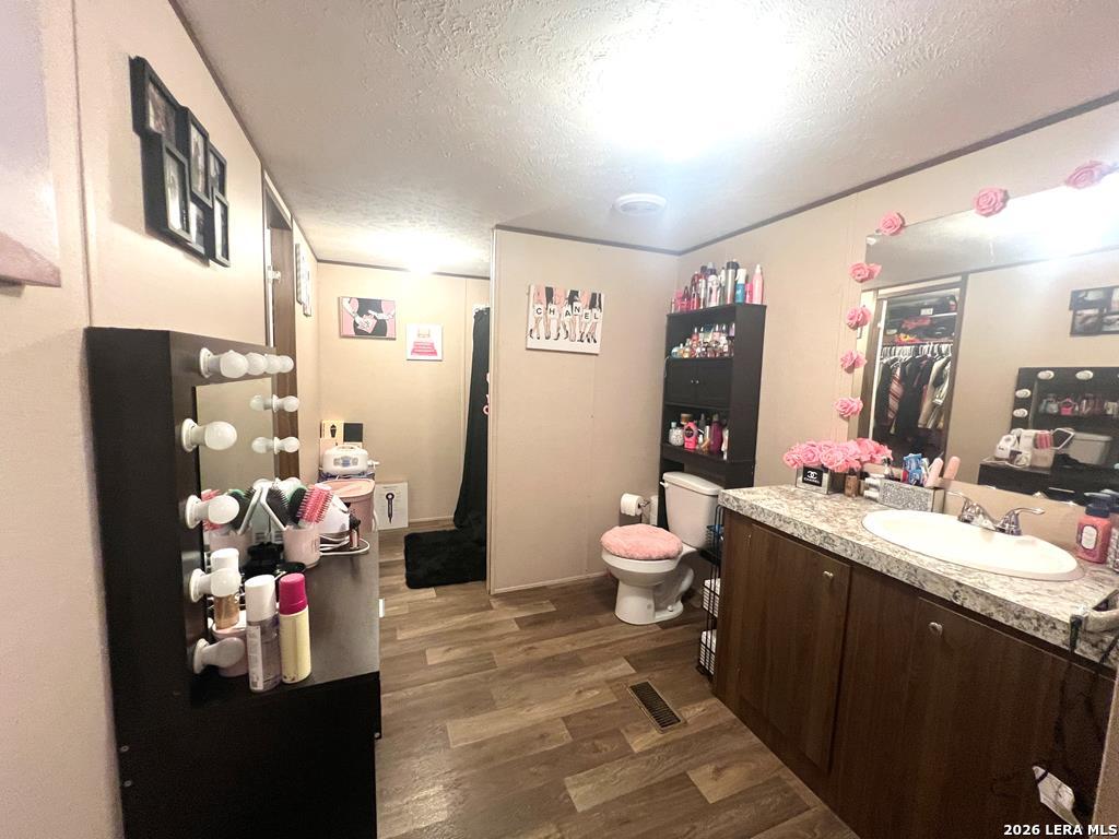 138 N Third Street Harper TX 78631
