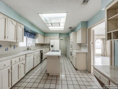 98 Longbow Road Shavano Park TX 78231