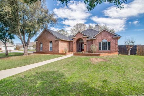 601 Garnet Street Seguin TX 78155