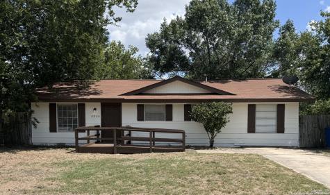 4806 Castle Arms San Antonio TX 78218
