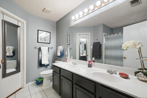 9259 Ridge Breeze San Antonio TX 78250