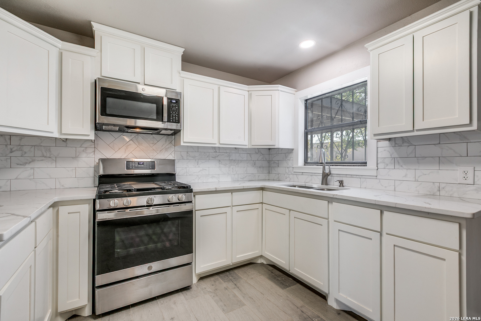 354 Las Palmas Drive San Antonio TX 78237