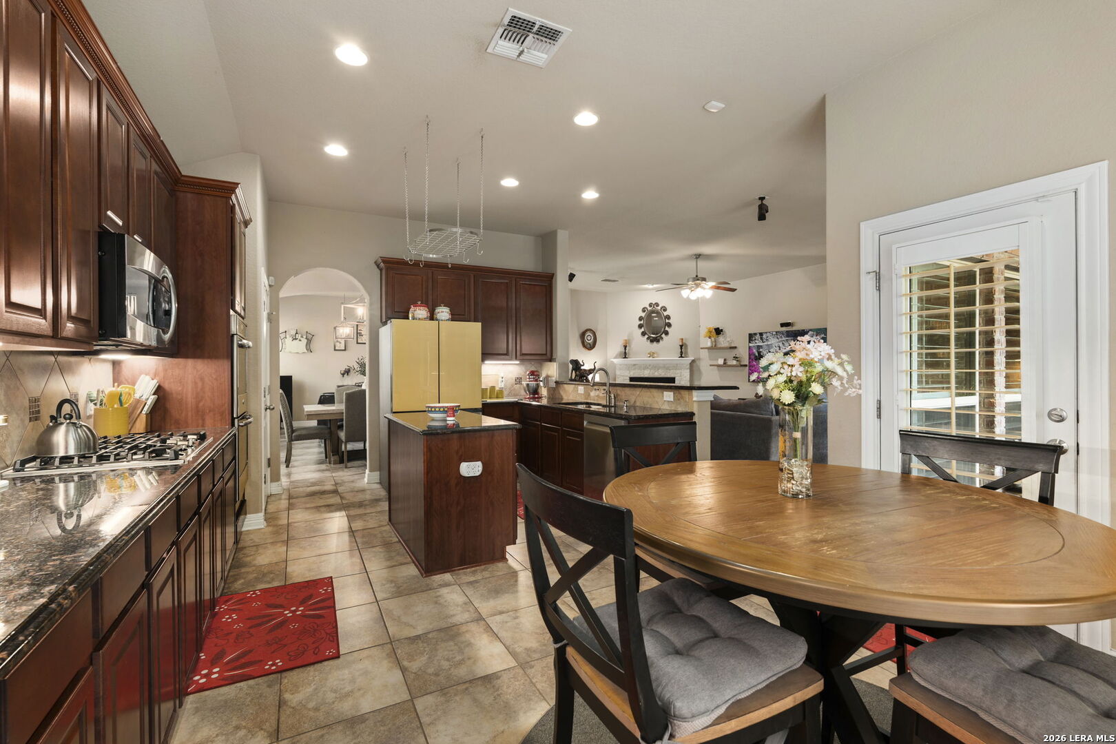 10612 Foxen Way Helotes TX 78023