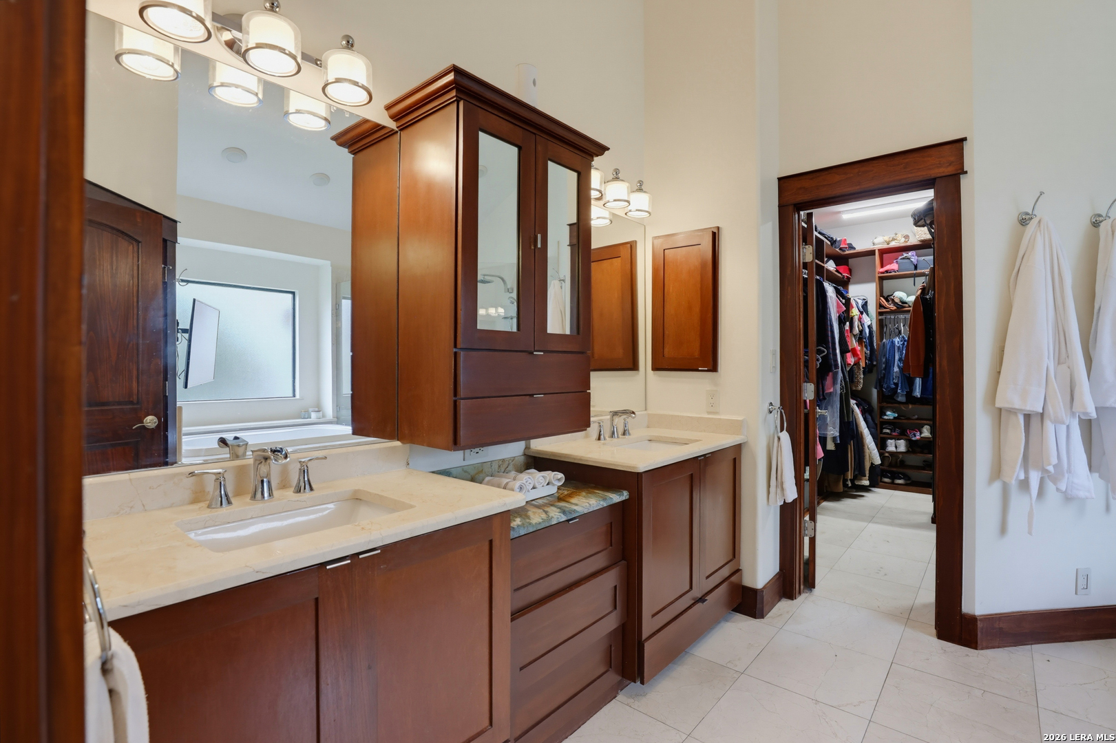 503 Roble Vista San Antonio TX 78258