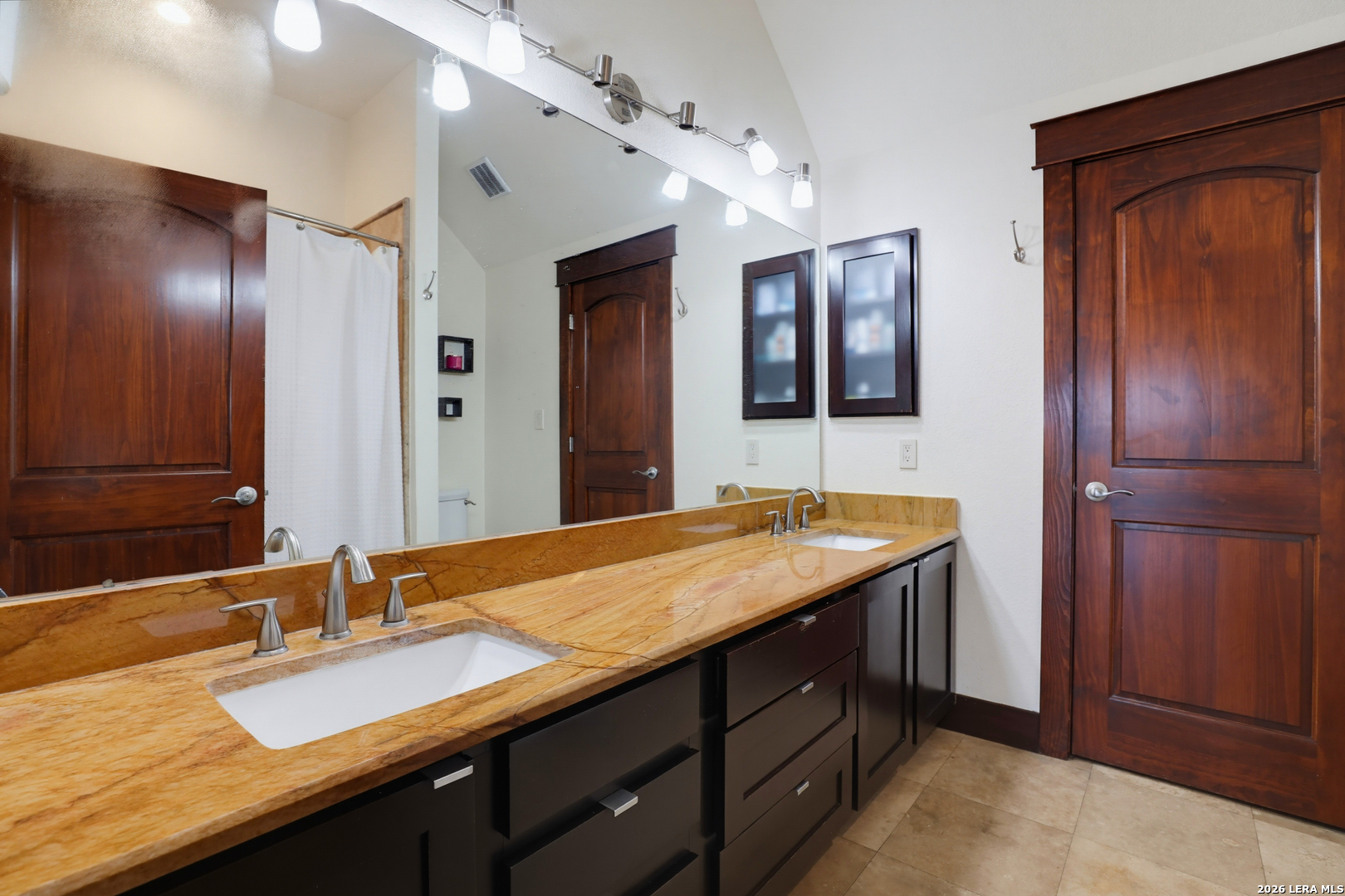 503 Roble Vista San Antonio TX 78258